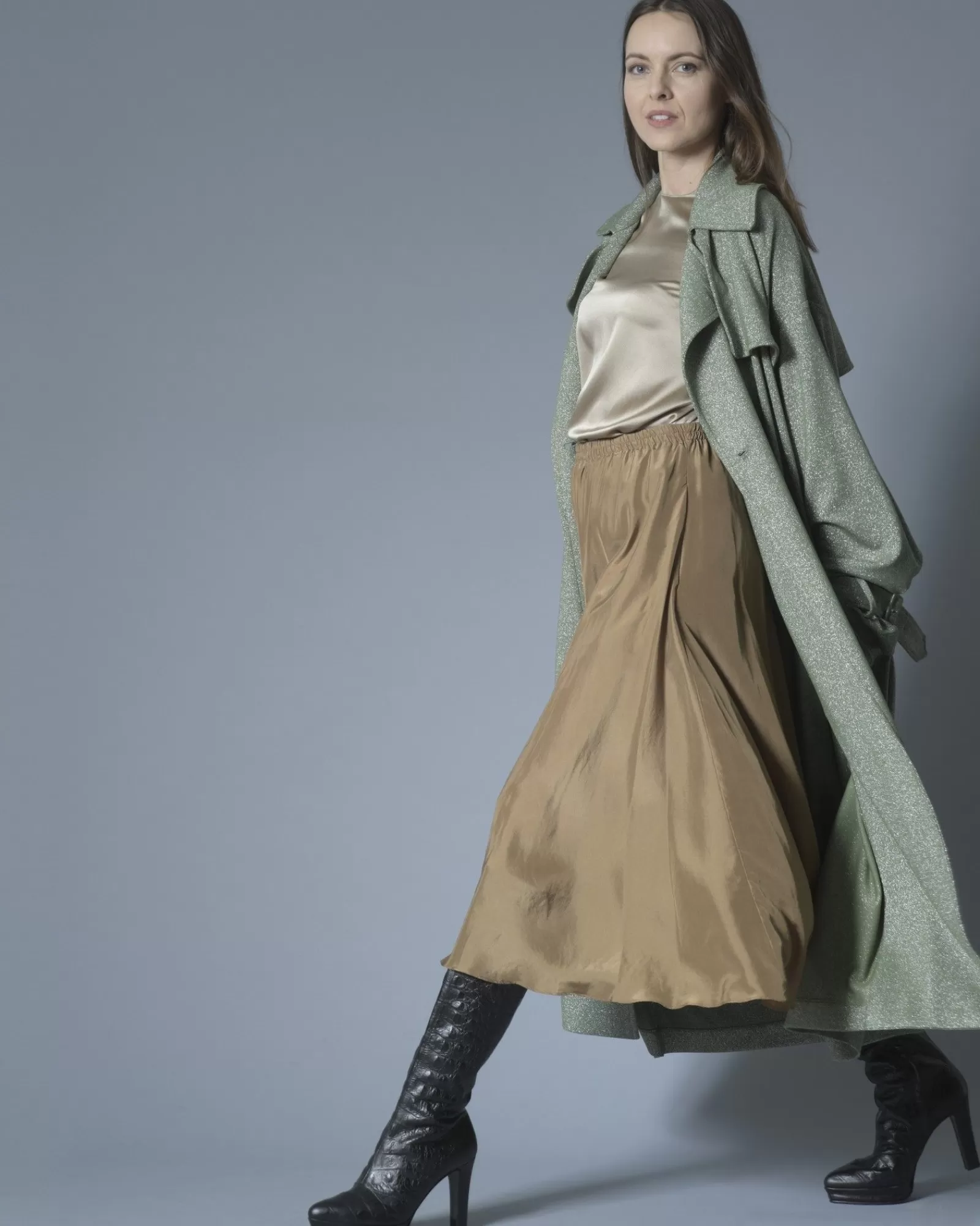 La Piscine Paris Blouse en soie Vince Taupe Outlet