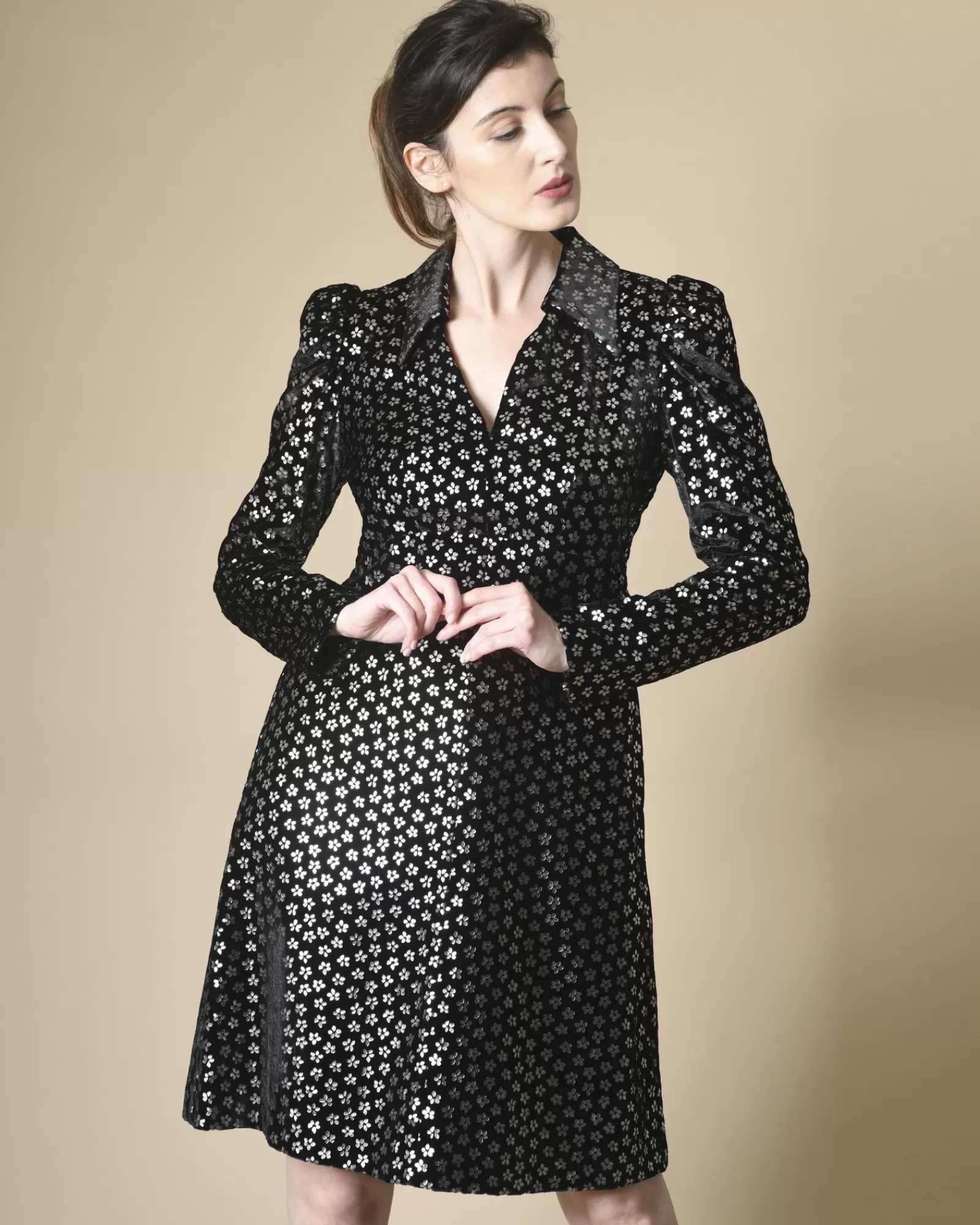 La Piscine Paris Robe en velour à imprimé fleuri P.A.R.O.S.H Noir Store