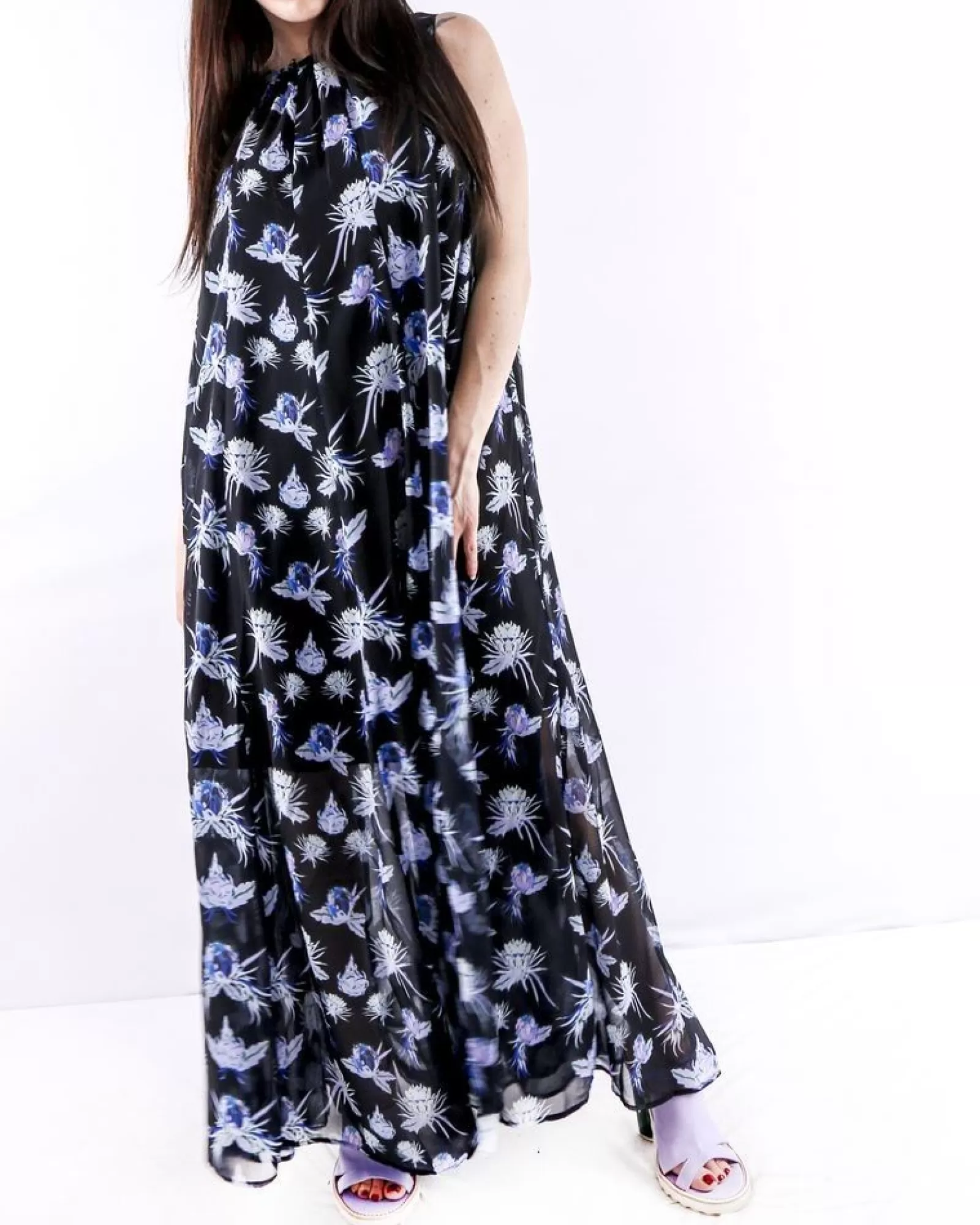La Piscine Paris Robe longue e à motifs fleurs du paradis Isabelle Blanche Noir New