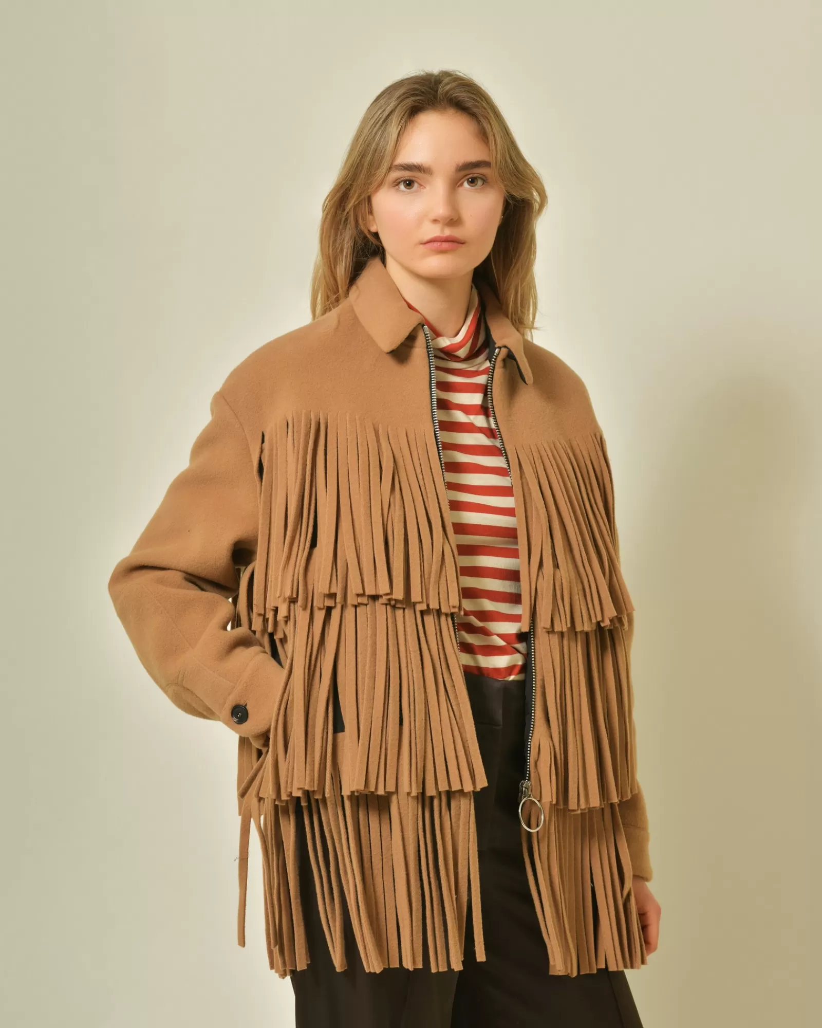 La Piscine Paris Veste en laine mélangée à franges T_Coat Marron Outlet
